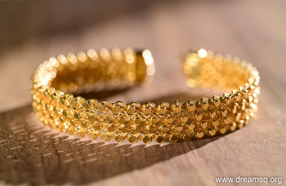 gold bracelet